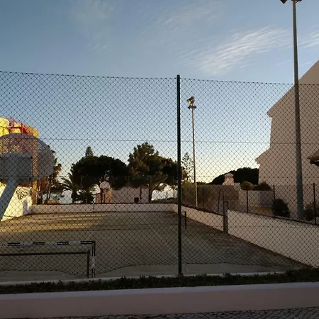 Apartment 3 Bedroom Duplex, Condominium Over Ocean, Porches