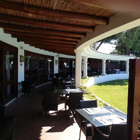3 Bedroom Duplex, Condominium Over Ocean, Porches Porches (Algarve)